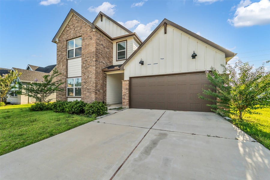 Property photo for 2828 Willow Gulch Way, Rosenberg, TX