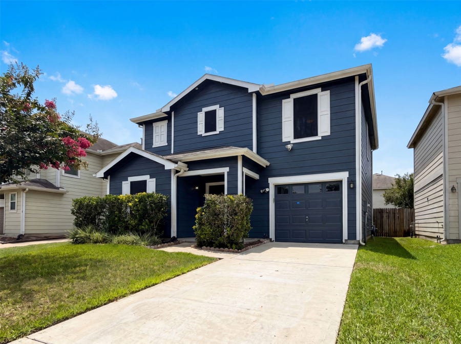 Property photo for 2646 Skyview Trace Court, Houston, TX