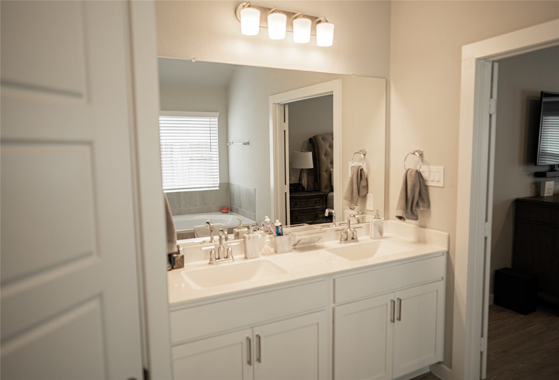 22126 Oakland Meadows Lane, New Caney, TX 77357 Primary Bathroom