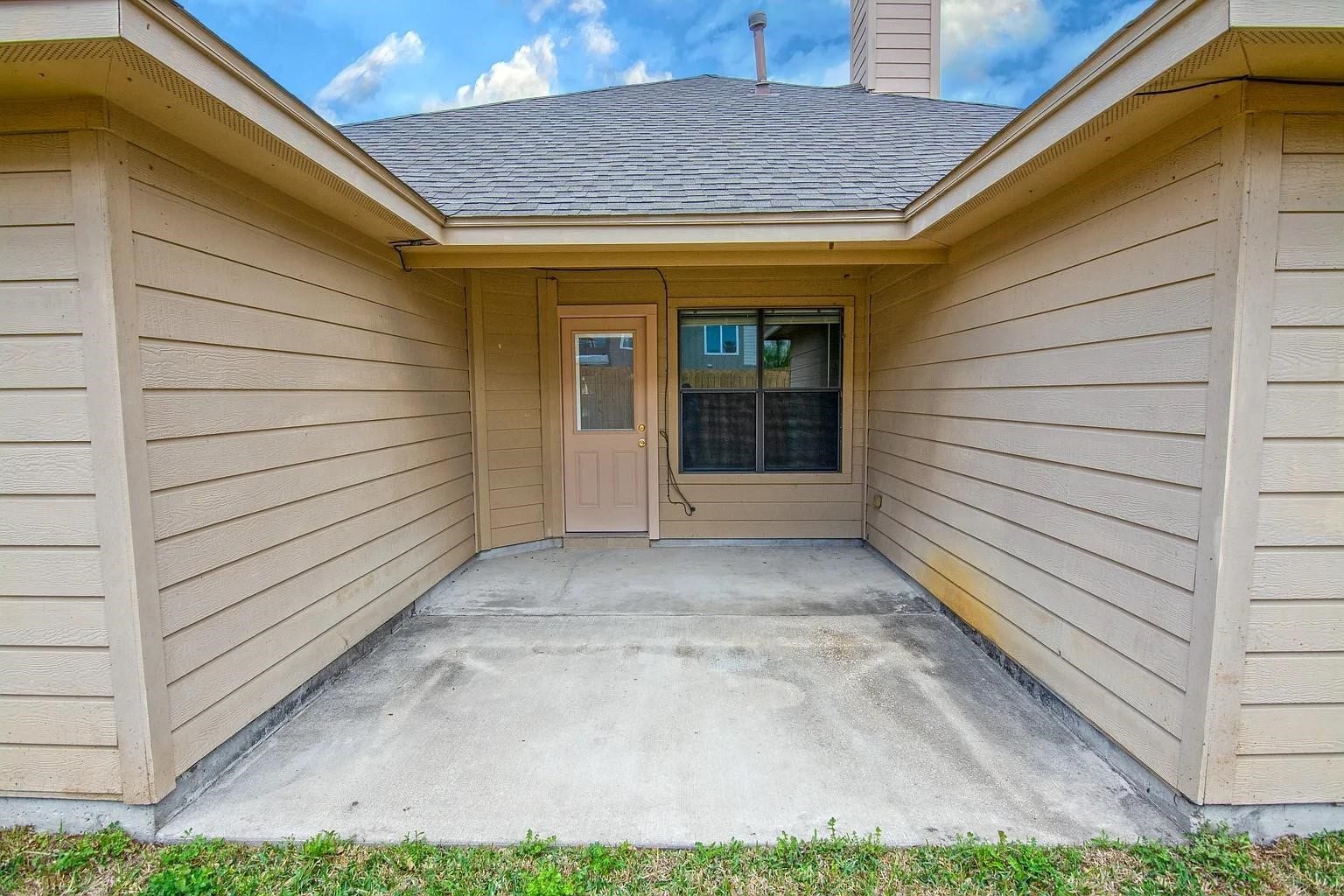 15719 Edo Circle, Houston, TX 77083 15719 Edo Circle, Houston, TX 77083