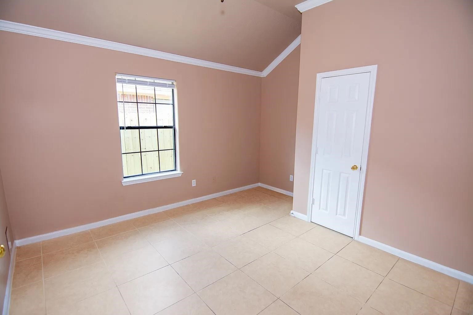15719 Edo Circle, Houston, TX 77083 15719 Edo Circle, Houston, TX 77083