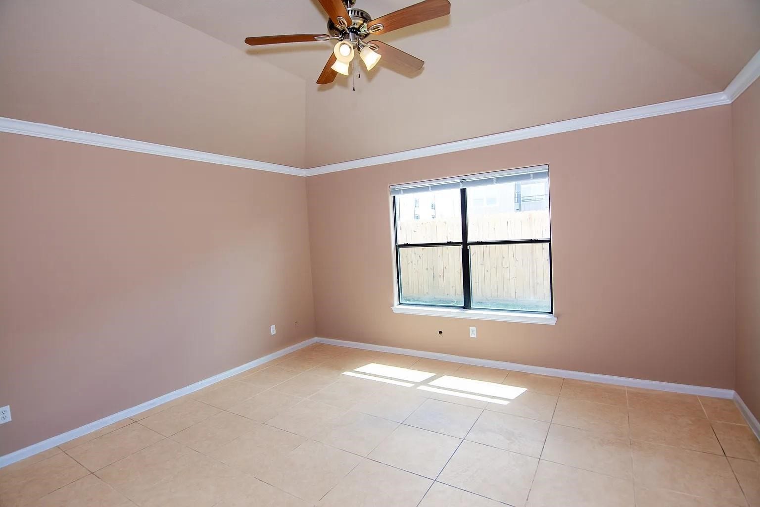 15719 Edo Circle, Houston, TX 77083 15719 Edo Circle, Houston, TX 77083