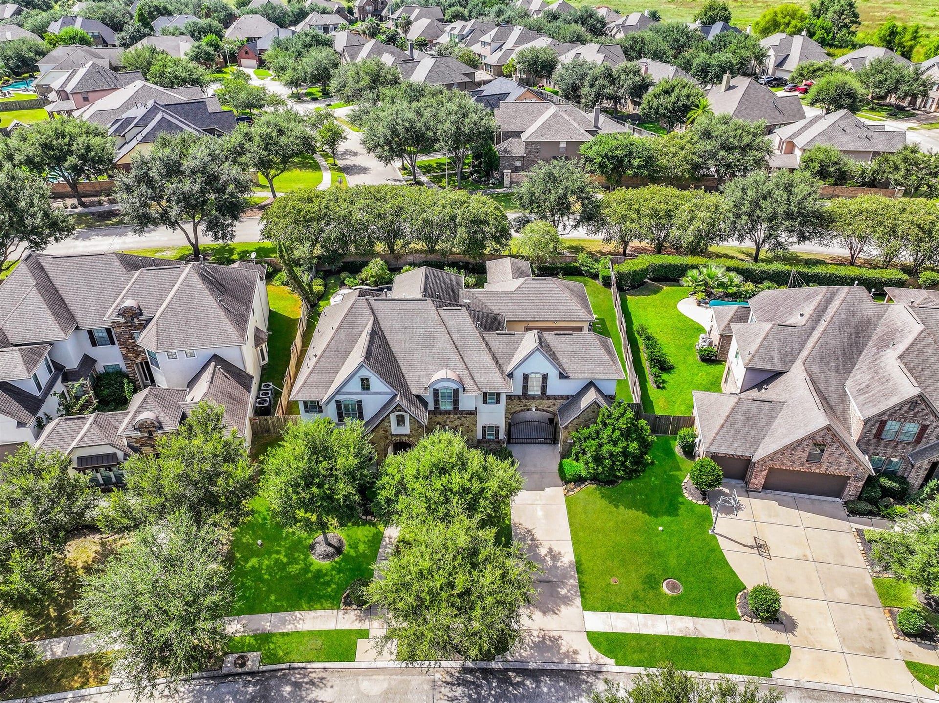 4516 Estella Court, League City, TX 77573 4516 Estella Court, League City, TX 77573