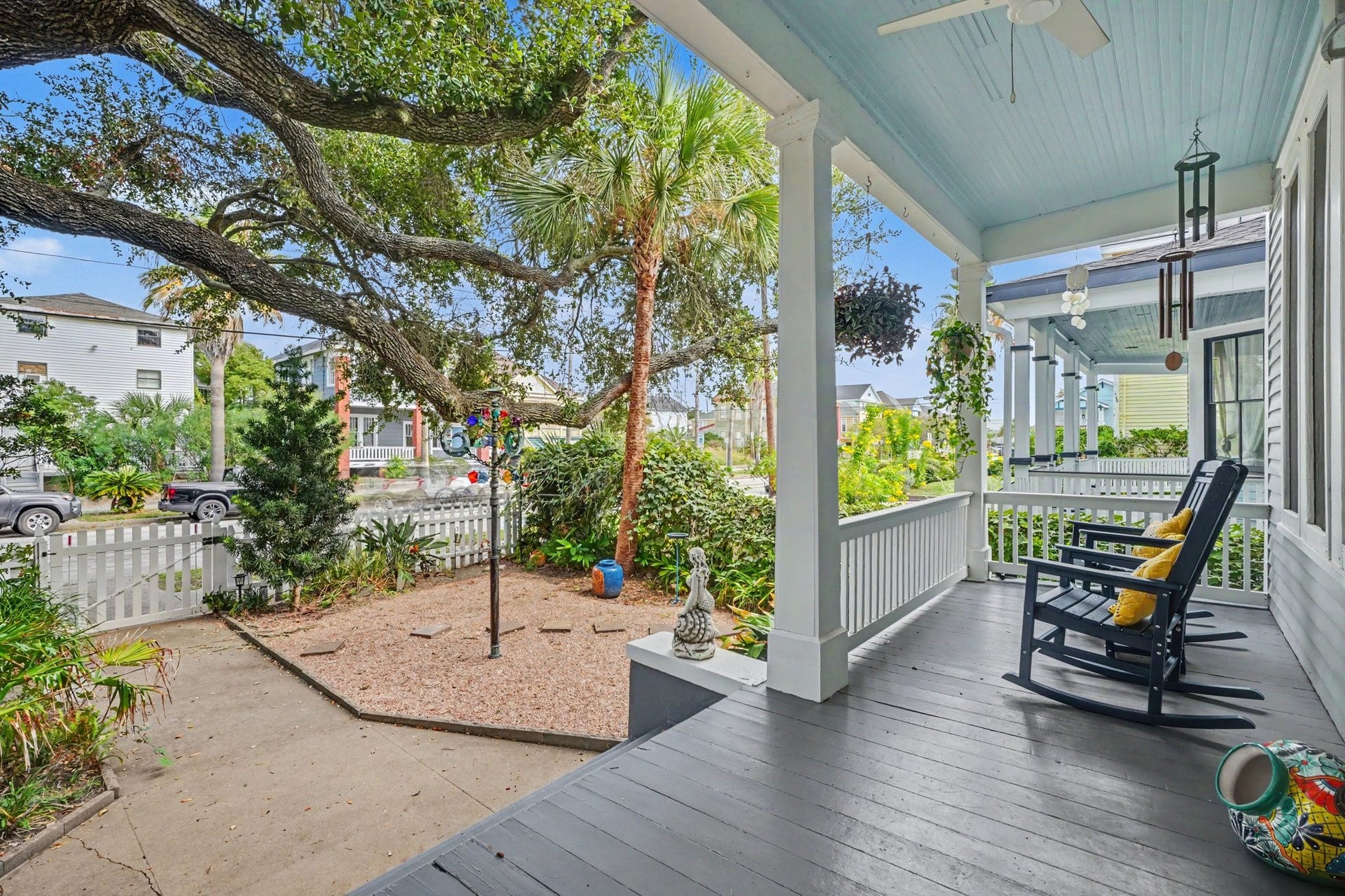 2211 Bernardo De Galvez Avenue, Galveston, TX 77550 2211 Bernardo De Galvez Avenue, Galveston, TX 77550