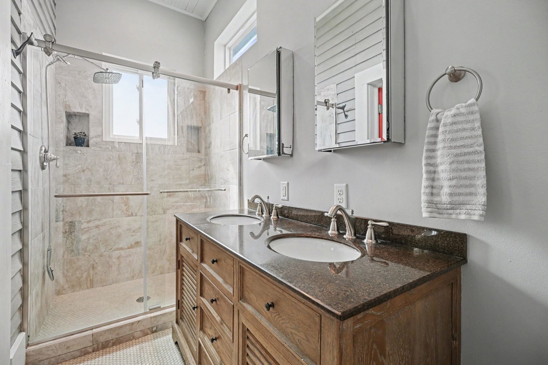 2211 Bernardo De Galvez Avenue, Galveston, TX 77550 2211 Bernardo De Galvez Avenue, Galveston, TX 77550