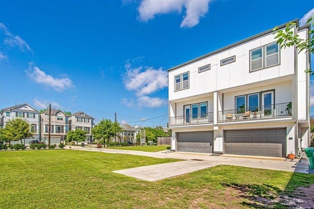 Property photo for 449 W 25th Street, #C, Houston, TX