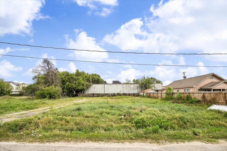 Property photo for 714 Curtin Street, Houston, TX