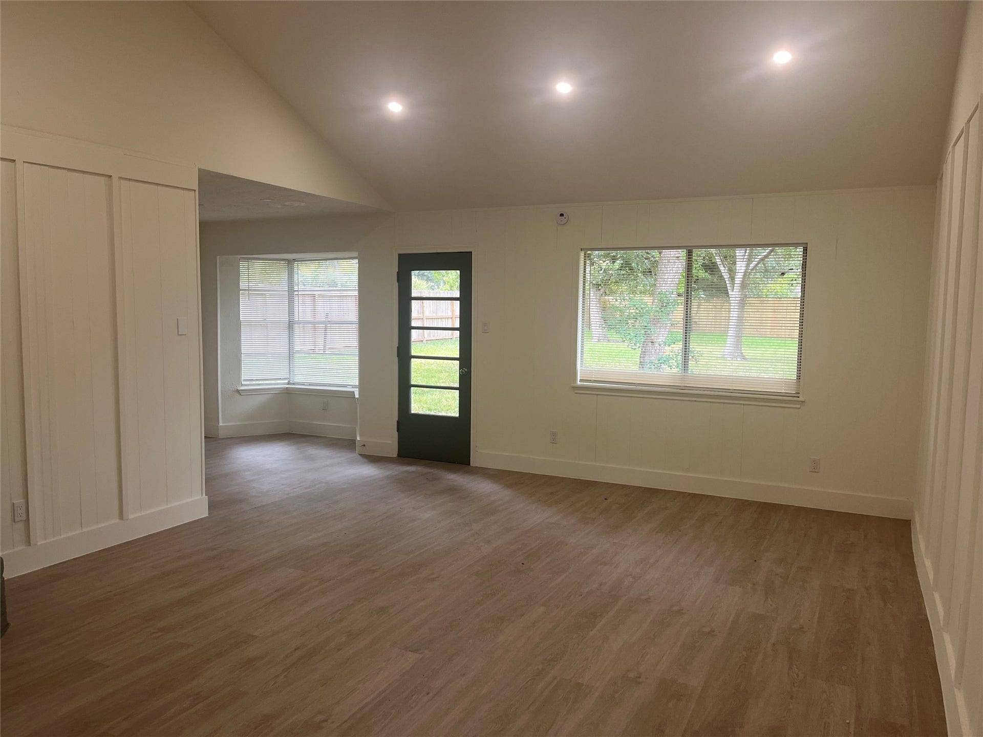 13730 Fernhill Drive, Hurst, TX 77498 13730 Fernhill Drive, Hurst, TX 77498