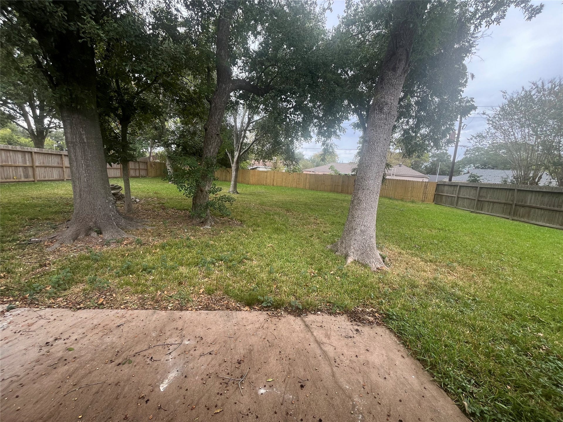 13730 Fernhill Drive, Hurst, TX 77498 13730 Fernhill Drive, Hurst, TX 77498