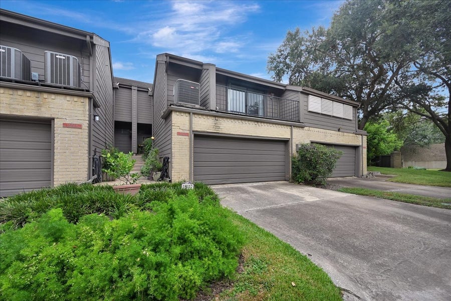 Property photo for 18022 Bal Harbour Drive, Houston, TX