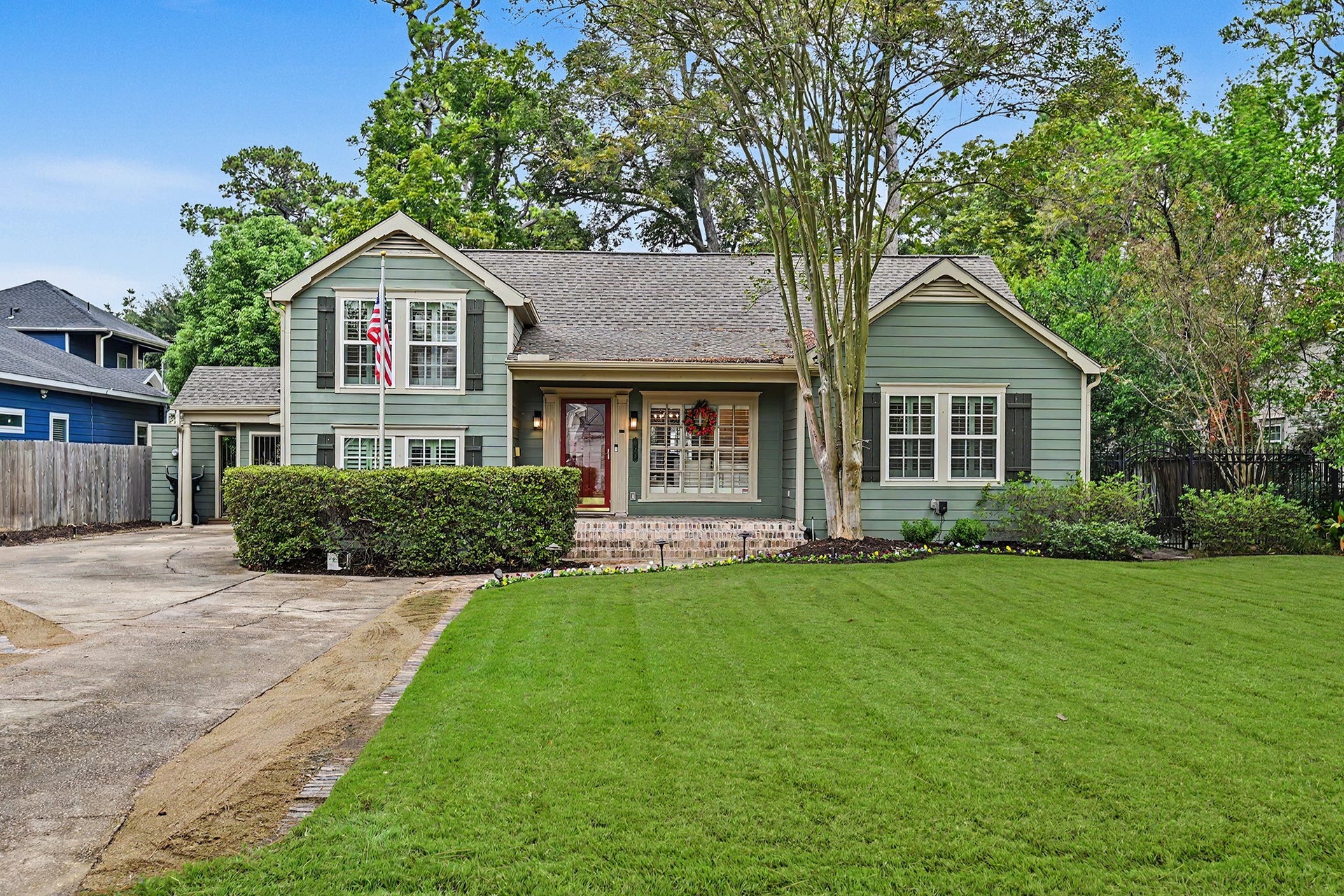 320 W 33rd Street, Houston, TX 77018 320 W 33rd Street, Houston, TX 77018