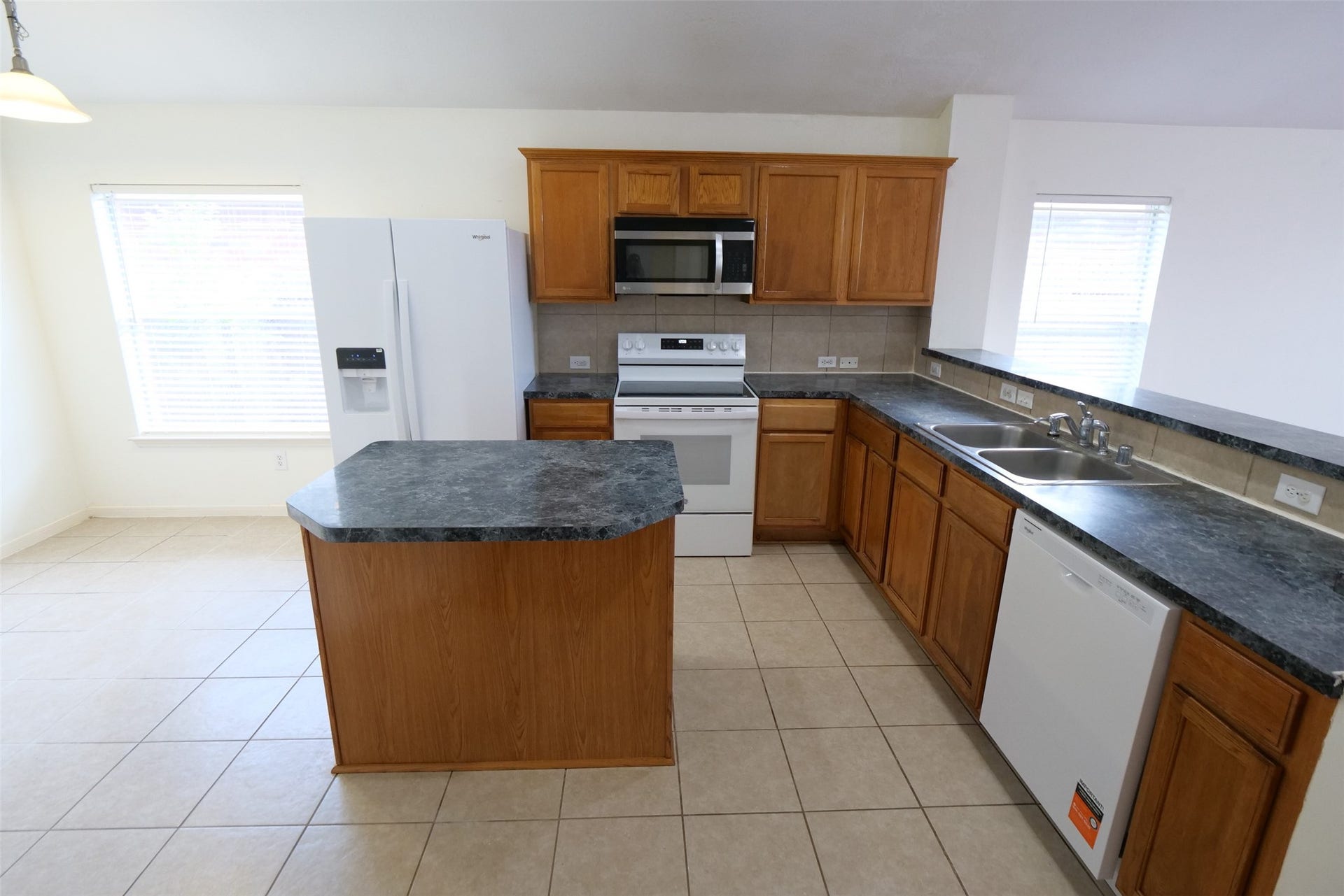 3010 Sunset Park, Katy, TX 77449 3010 Sunset Park, Katy, TX 77449