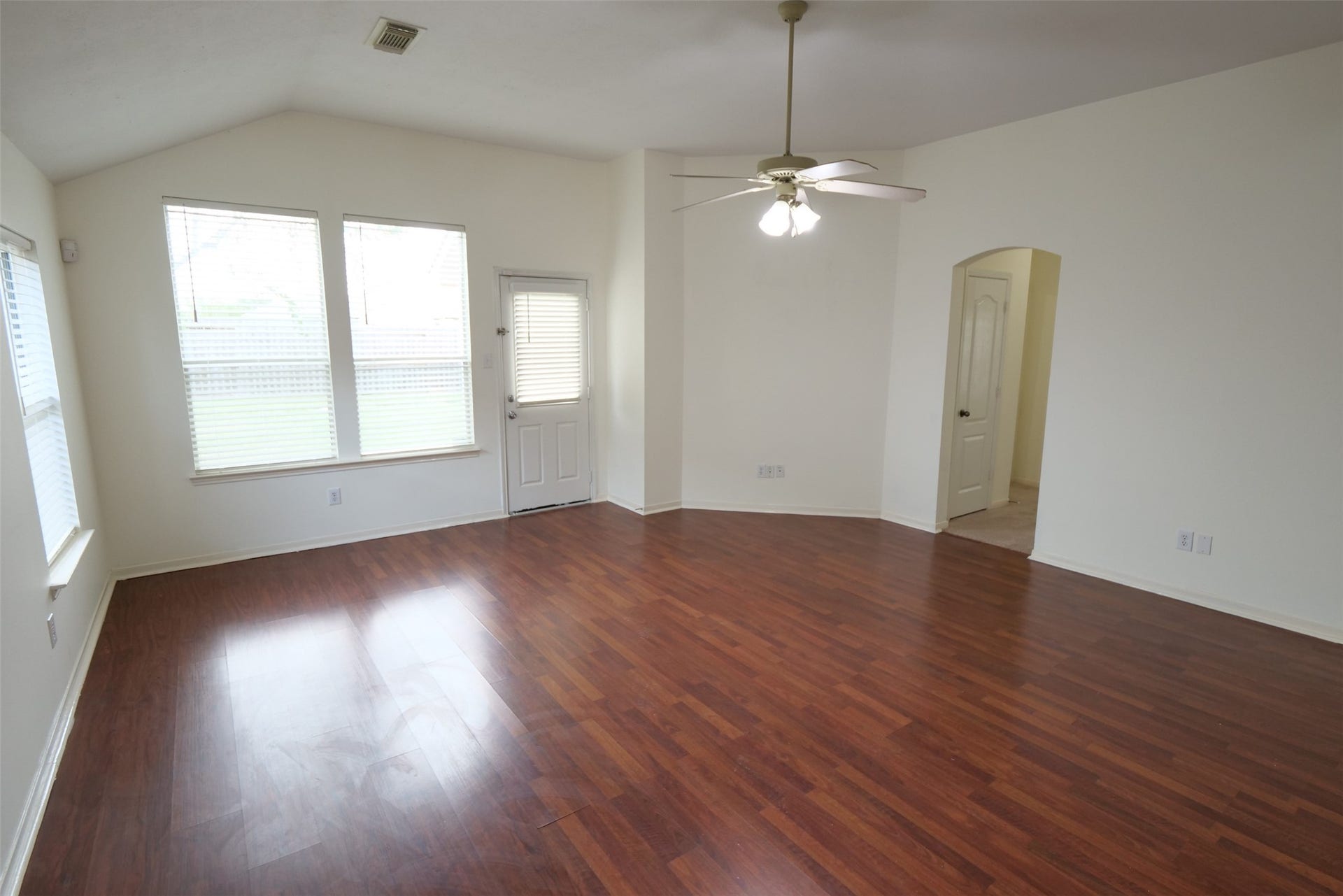 3010 Sunset Park, Katy, TX 77449 3010 Sunset Park, Katy, TX 77449