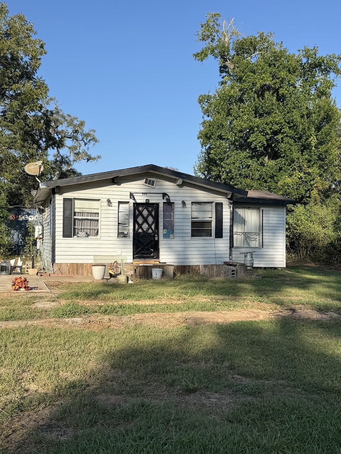 205 Joy Drive, Angleton, TX 77515 205 Joy Drive, Angleton, TX 77515
