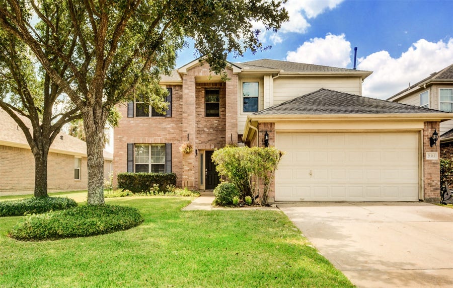Property photo for 21515 Pointed Oak Lane, Katy, TX