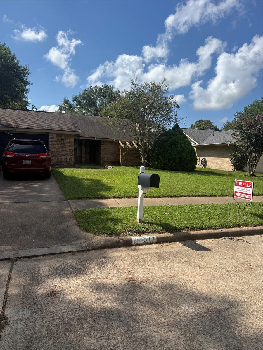 Property photo for 15311 Ensenada Drive, Houston, TX