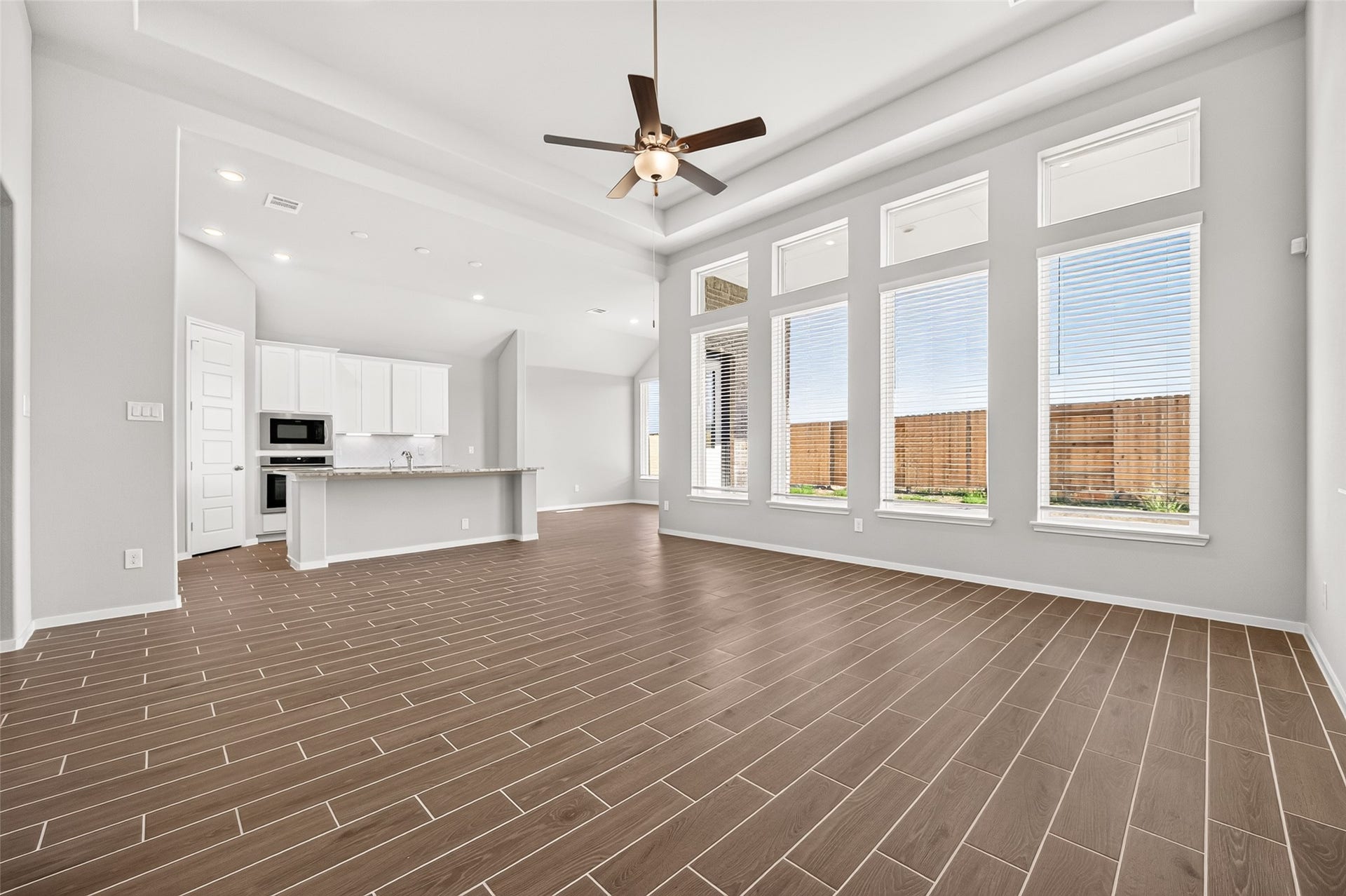 1061 Apple Ridge Road, Magnolia, TX 77355