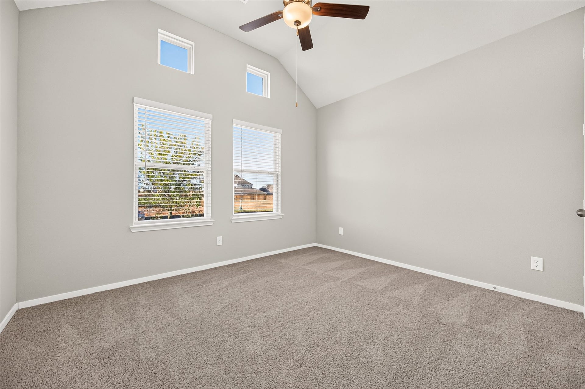 1061 Apple Ridge Road, Magnolia, TX 77355