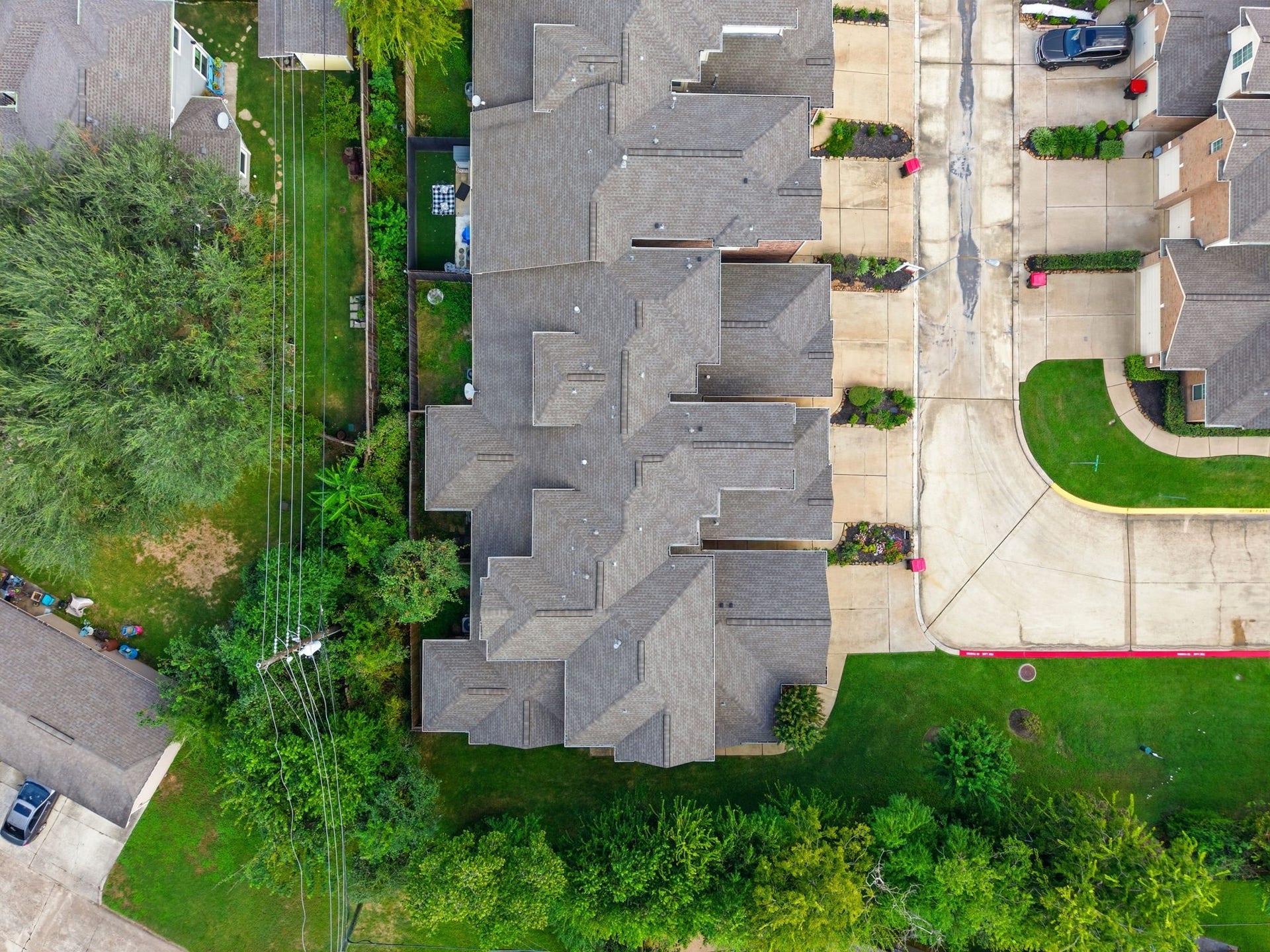 10534 Willow Park View, Houston, TX 77070 10534 Willow Park View, Houston, TX 77070