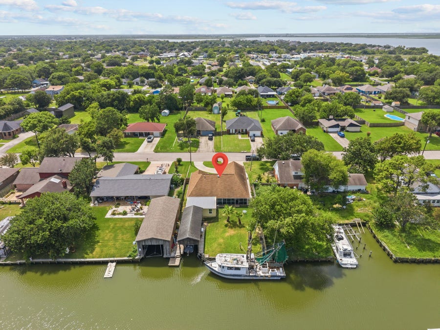Property photo for 3902 18th Street N, Texas City, TX