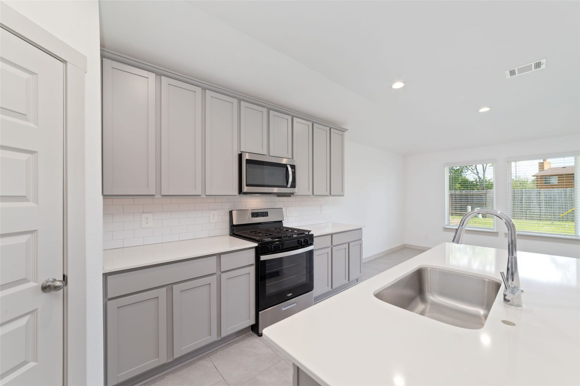1222 Hyde Lake Lane, Missouri City, TX 77459