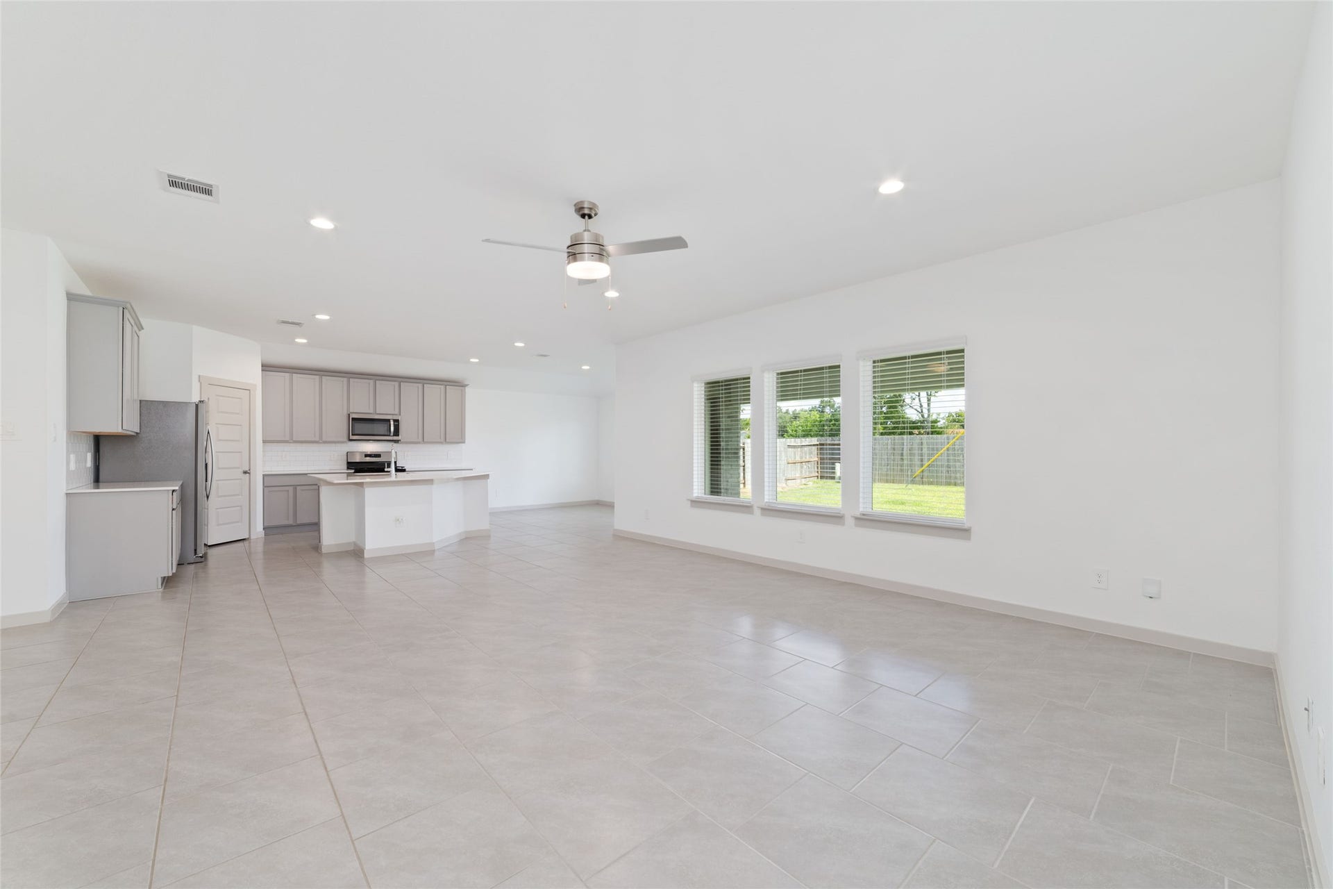 1222 Hyde Lake Lane, Missouri City, TX 77459