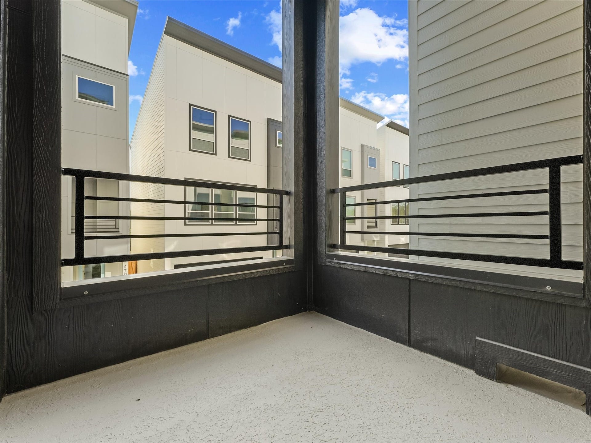 4712 Thornton Villas Lane, Houston, TX 77018 4712 Thornton Villas Lane, Houston, TX 77018