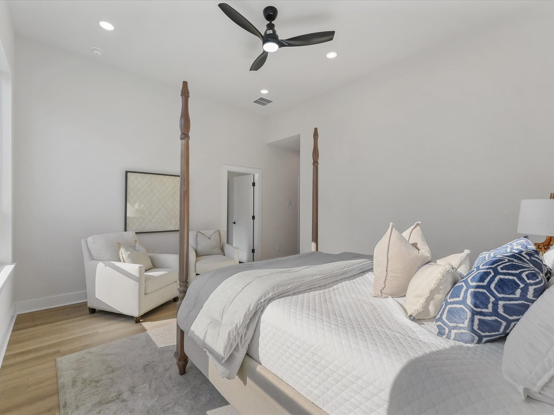 4712 Thornton Villas Lane, Houston, TX 77018 4712 Thornton Villas Lane, Houston, TX 77018