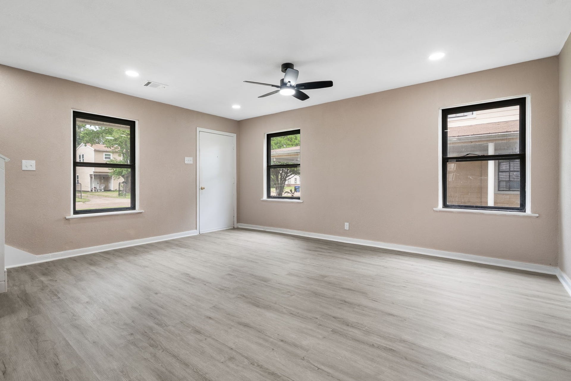 1225 3rd Avenue N, Texas City, TX 77590 1225 3rd Avenue N, Texas City, TX 77590