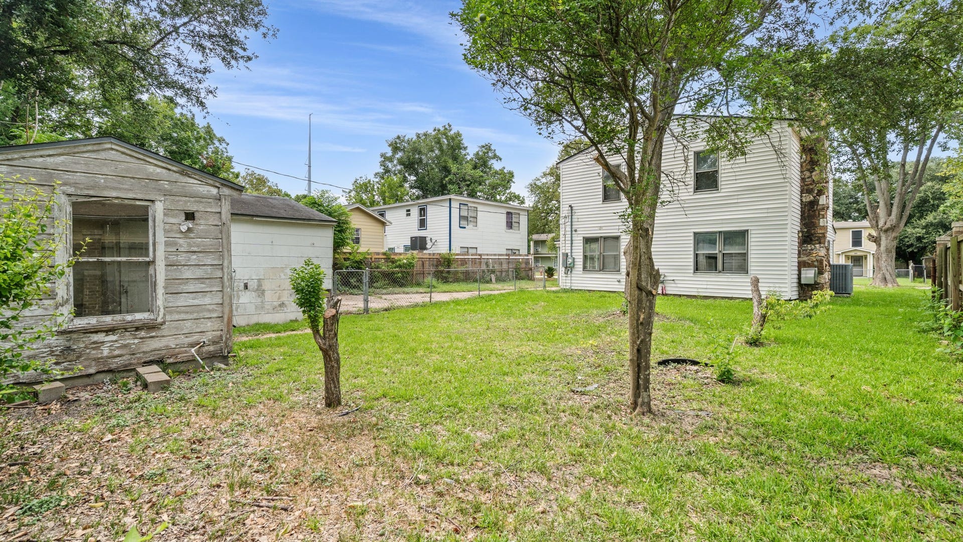 1225 3rd Avenue N, Texas City, TX 77590 1225 3rd Avenue N, Texas City, TX 77590