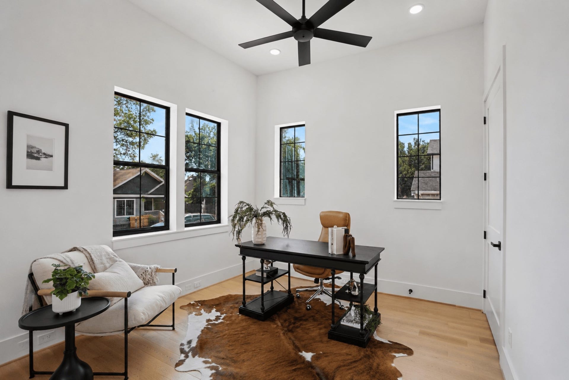 705 Walton Street, Houston, TX 77009 705 Walton Street, Houston, TX 77009