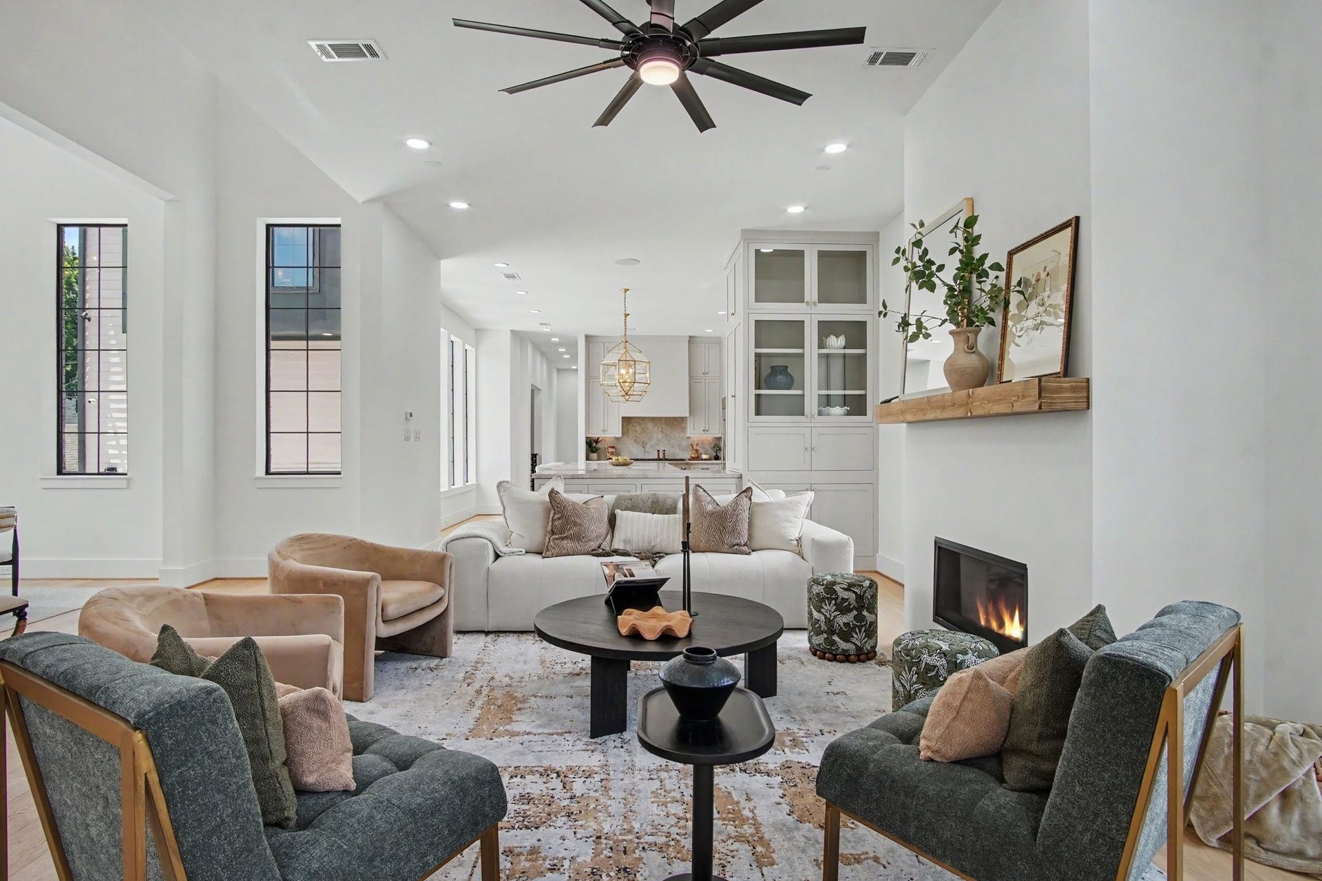 705 Walton Street, Houston, TX 77009 705 Walton Street, Houston, TX 77009
