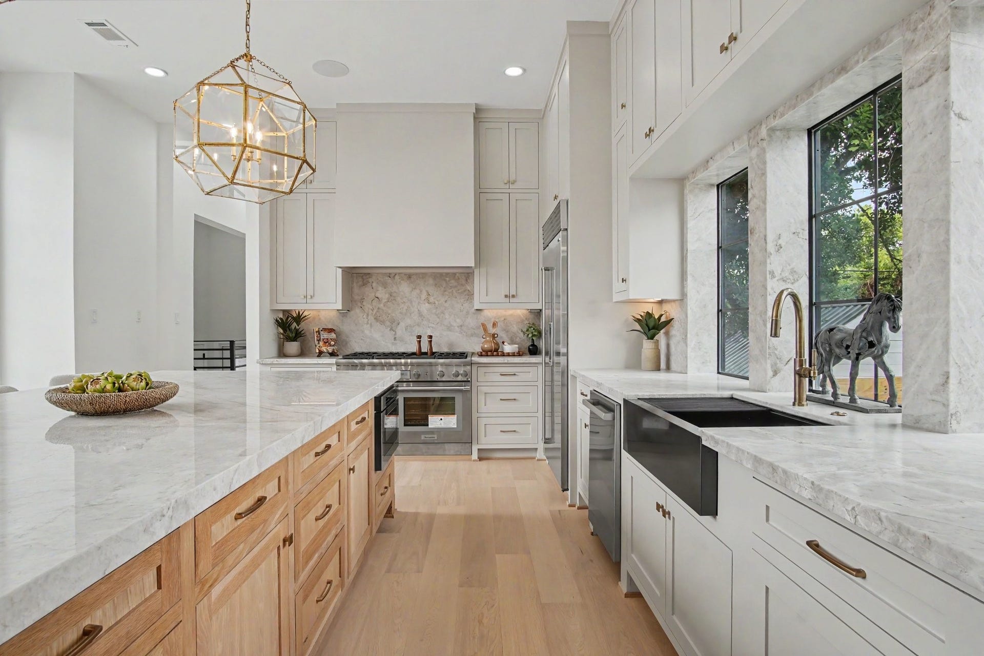 705 Walton Street, Houston, TX 77009 705 Walton Street, Houston, TX 77009