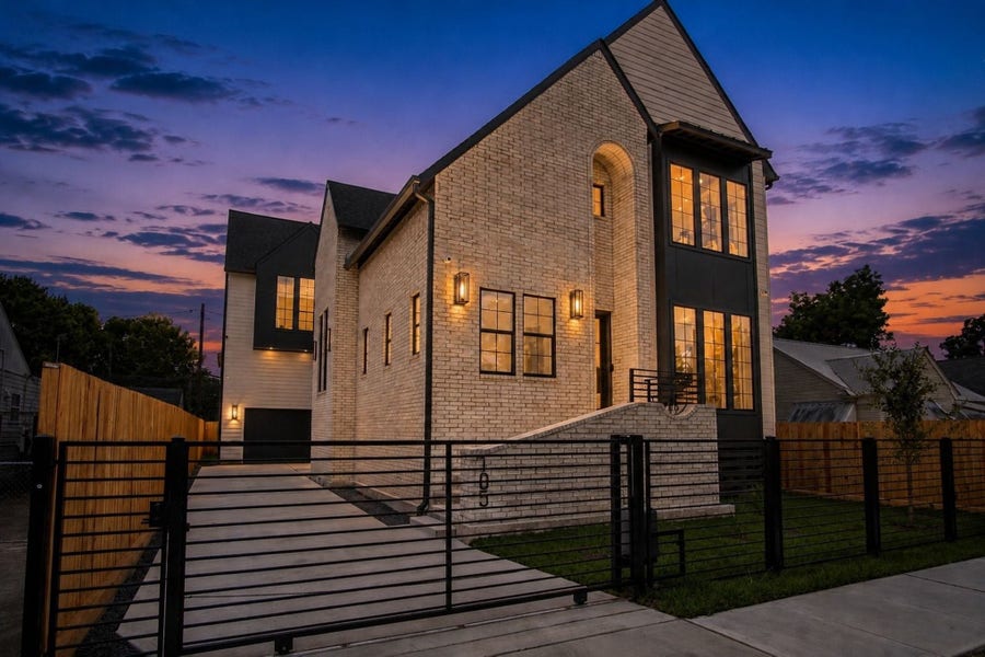 Property photo for 705 Walton Street, Houston, TX