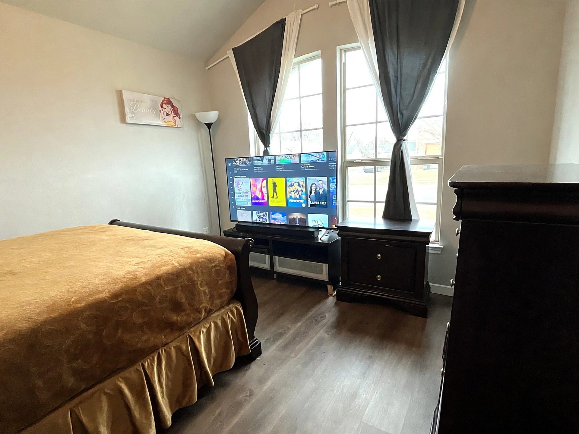 8802 Voyager Drive, Texas City, TX 77591 Flex Space (Currently a Bedroom, No Closet)