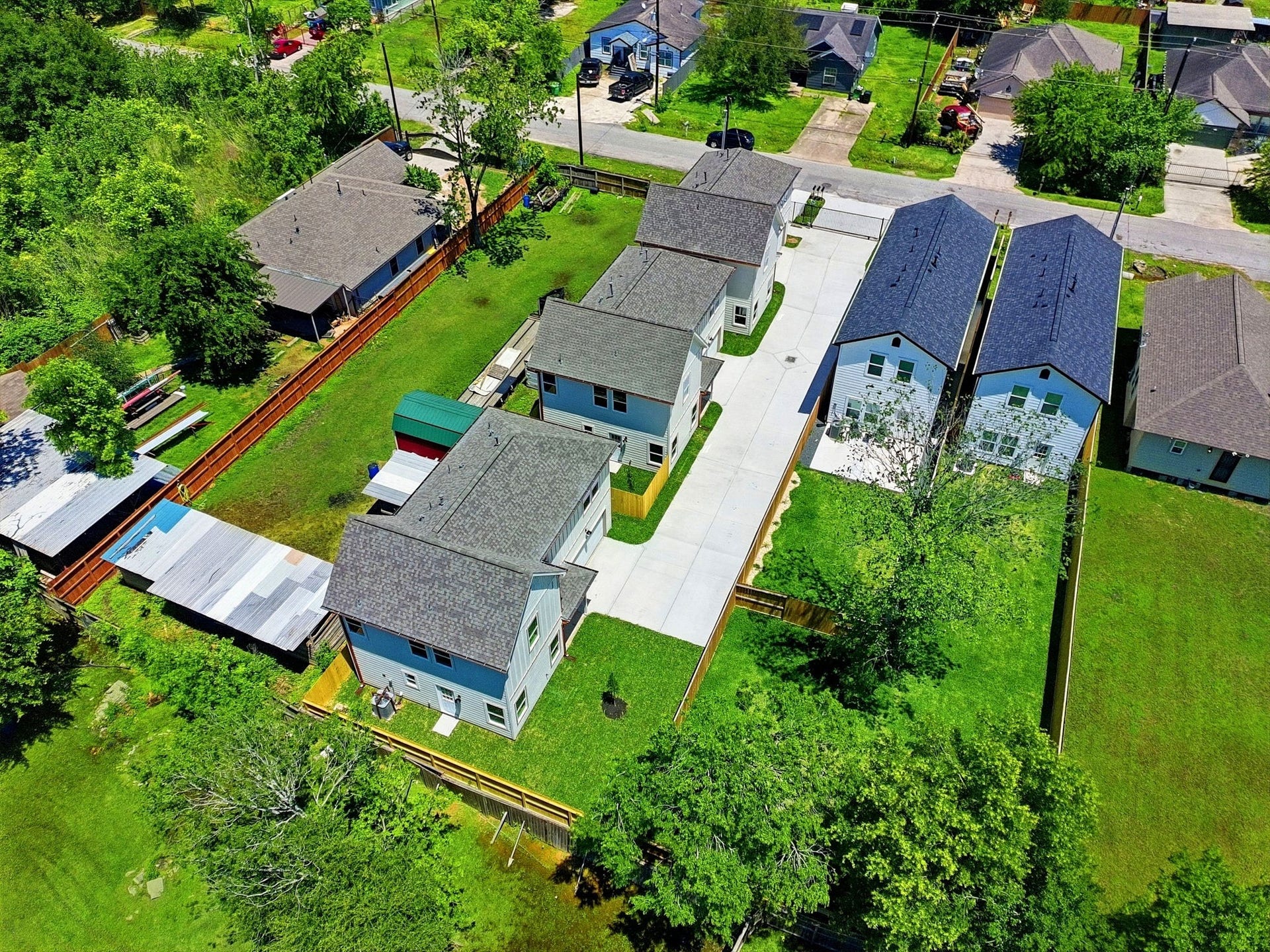 6117 Haight Street, Houston, TX 77028 6117 Haight Street, Houston, TX 77028