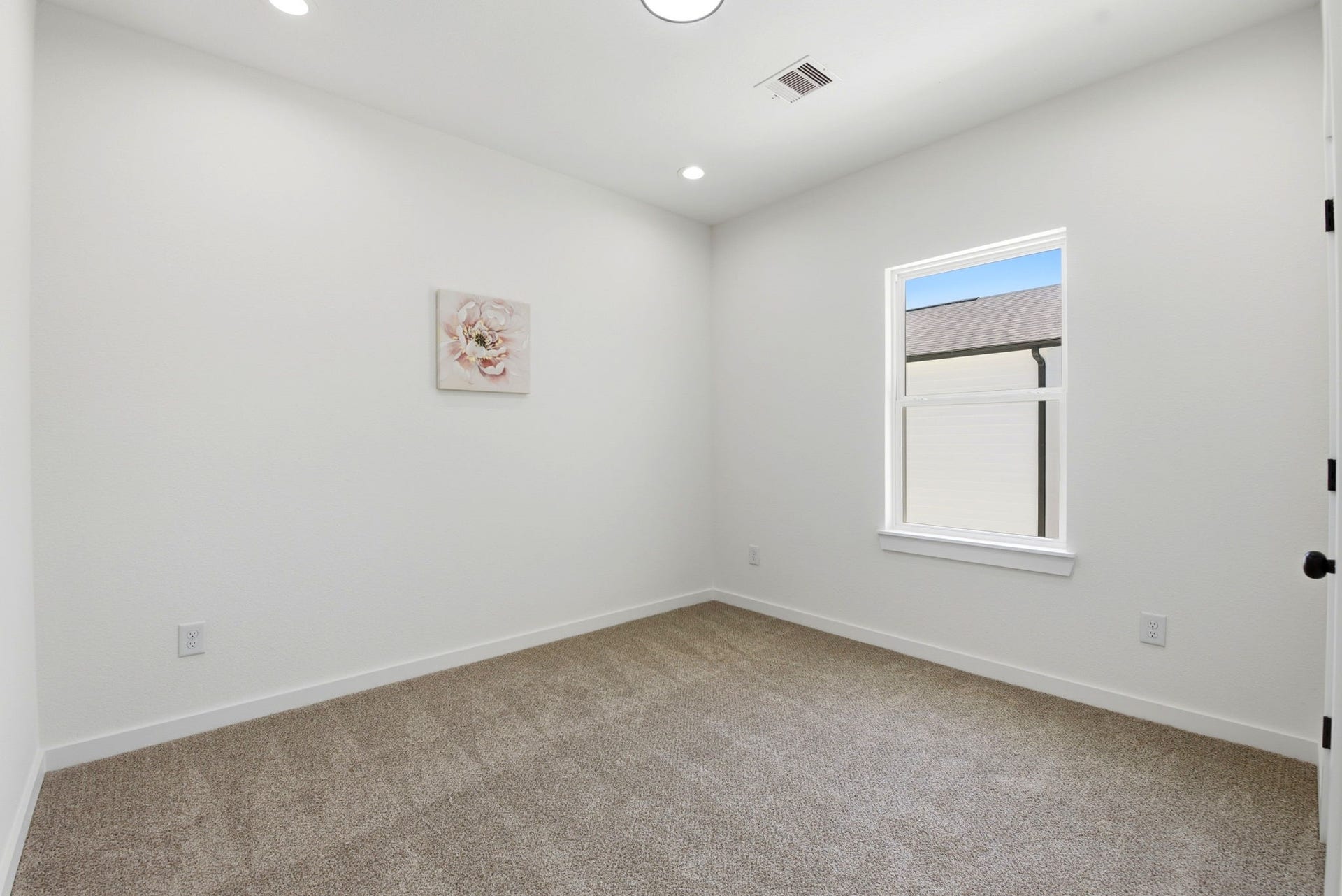 6117 Haight Street, Houston, TX 77028 Secondary bedroom