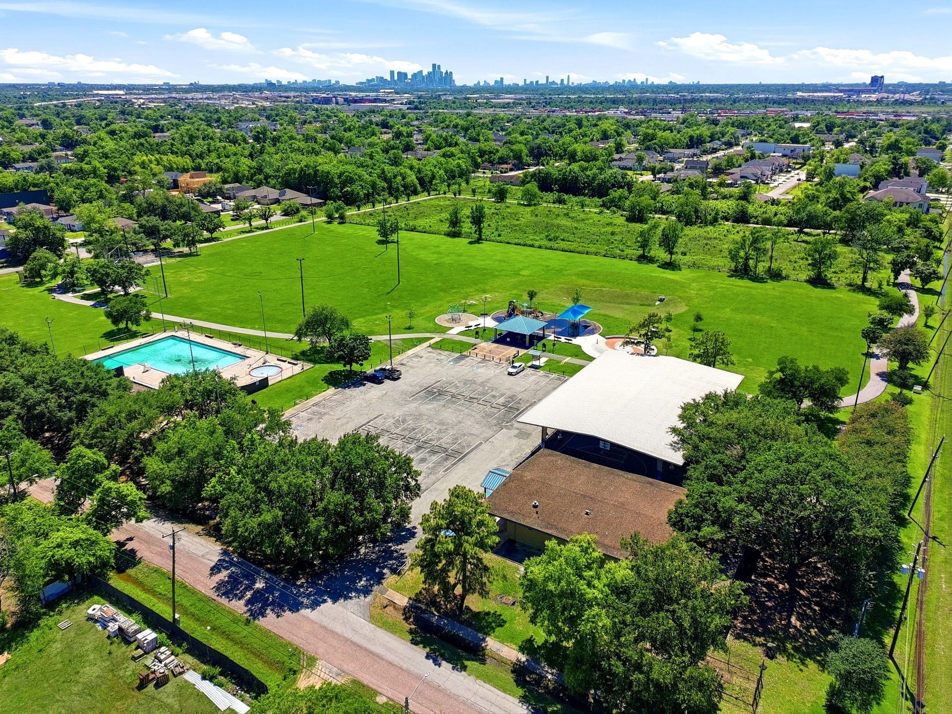 6117 Haight Street, Houston, TX 77028 6117 Haight Street, Houston, TX 77028
