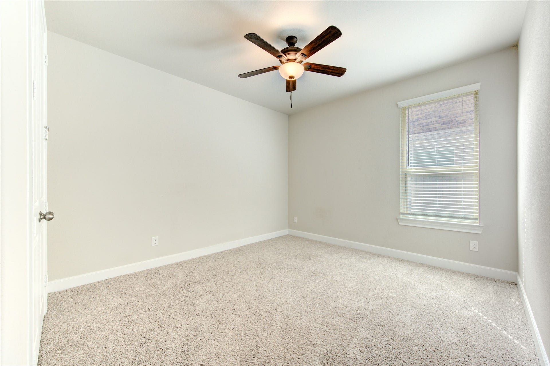 2334 Green Kale Drive, Richmond, TX 77406 View of secondary bedroom 2/2.