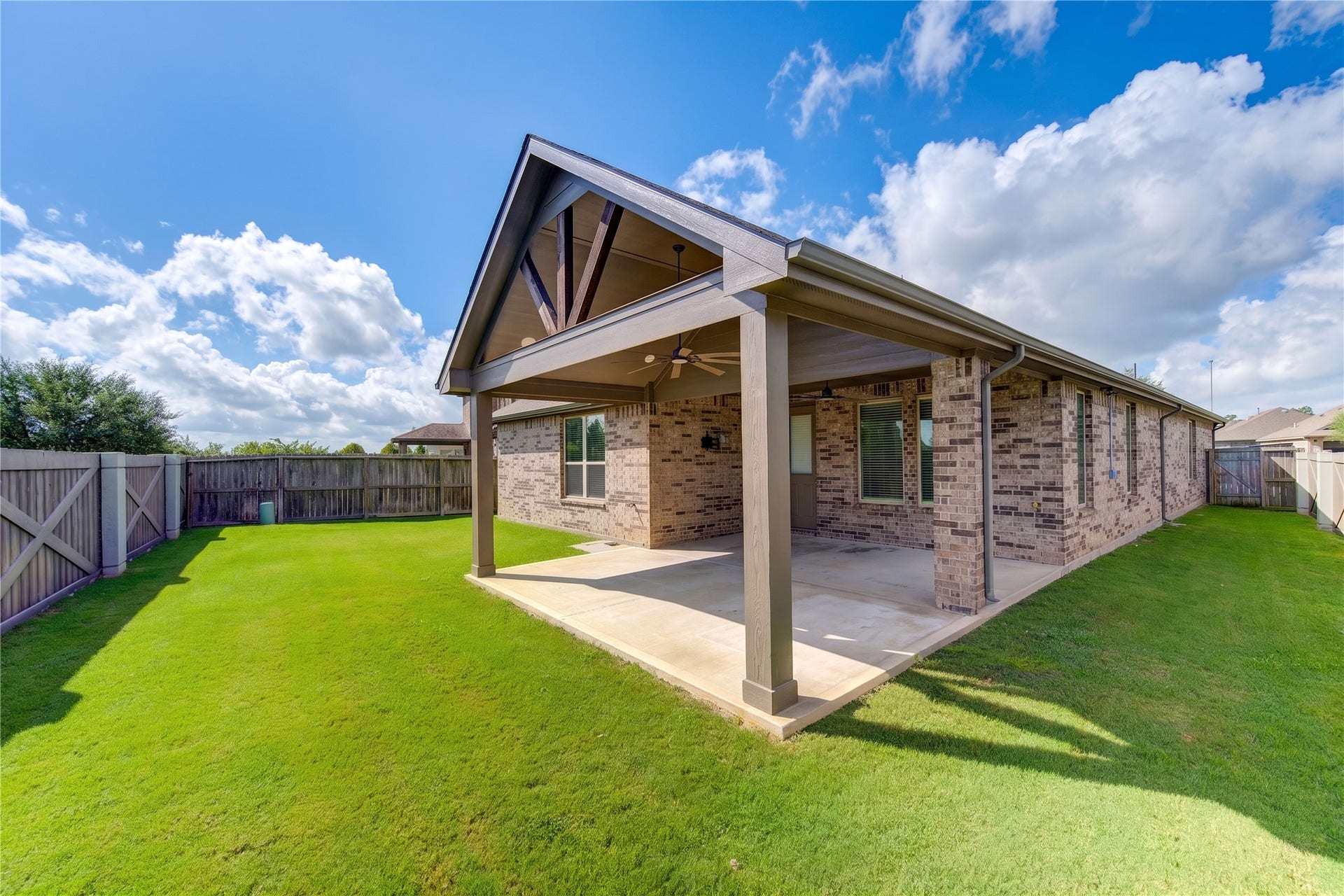 2334 Green Kale Drive, Richmond, TX 77406 This home backs up to a small fig orchard and community lake.