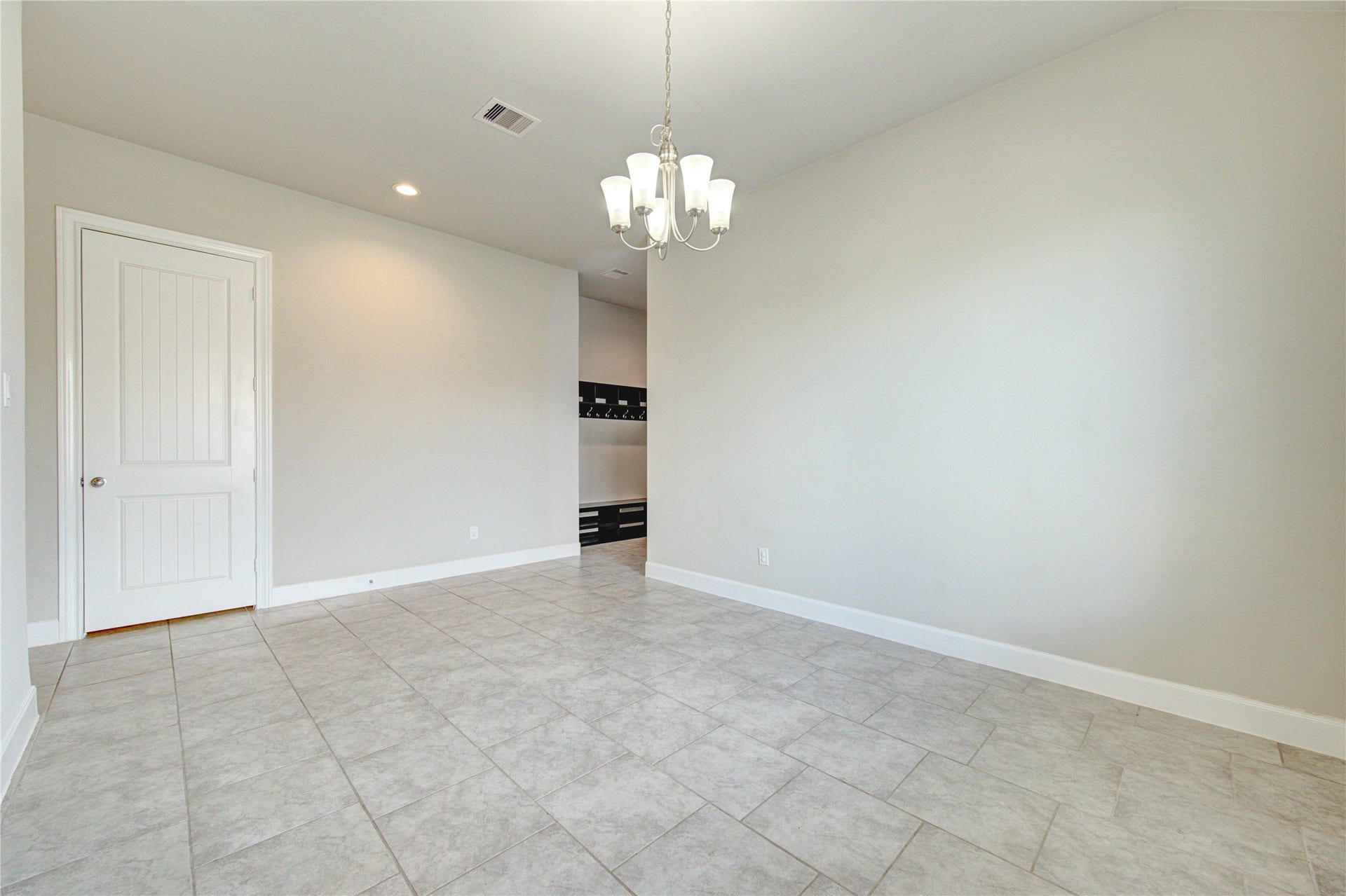 2334 Green Kale Drive, Richmond, TX 77406 Another view of the dining room.
