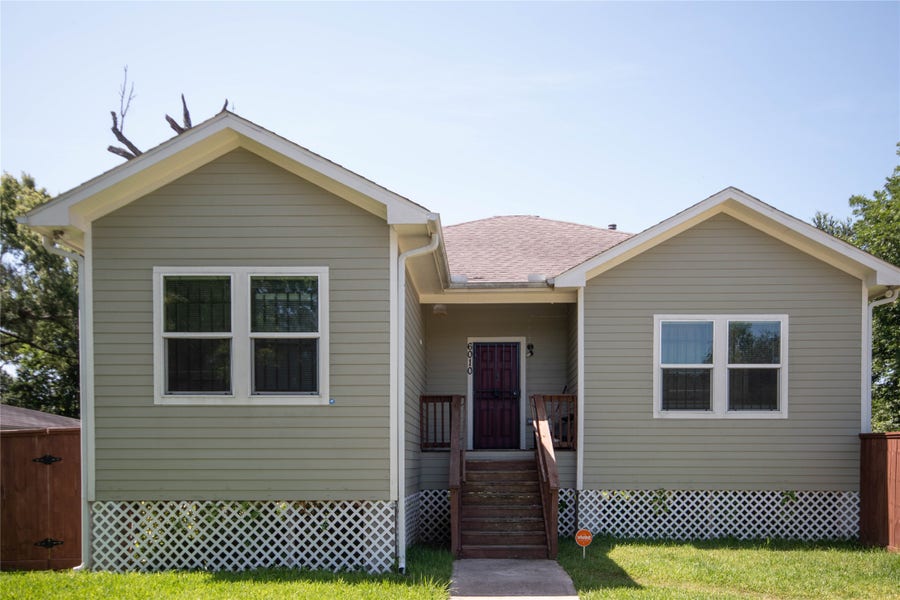 Property photo for 6010 Lyndhurst Drive, Houston, TX