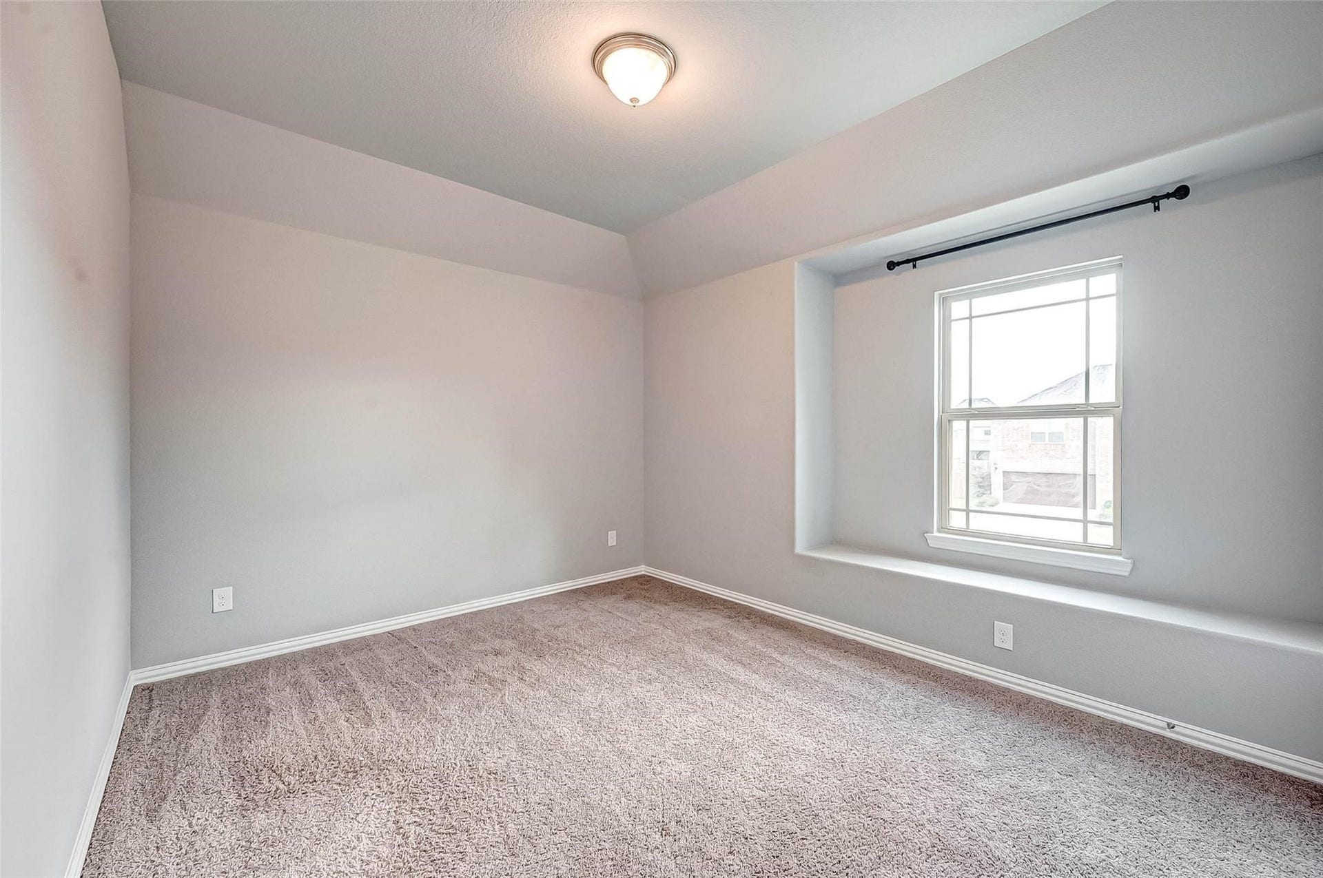 23514 San Ricci Court, Richmond, TX 77406 Third bedroom featuring carpet flooring and a large window with a built-in ledge.
