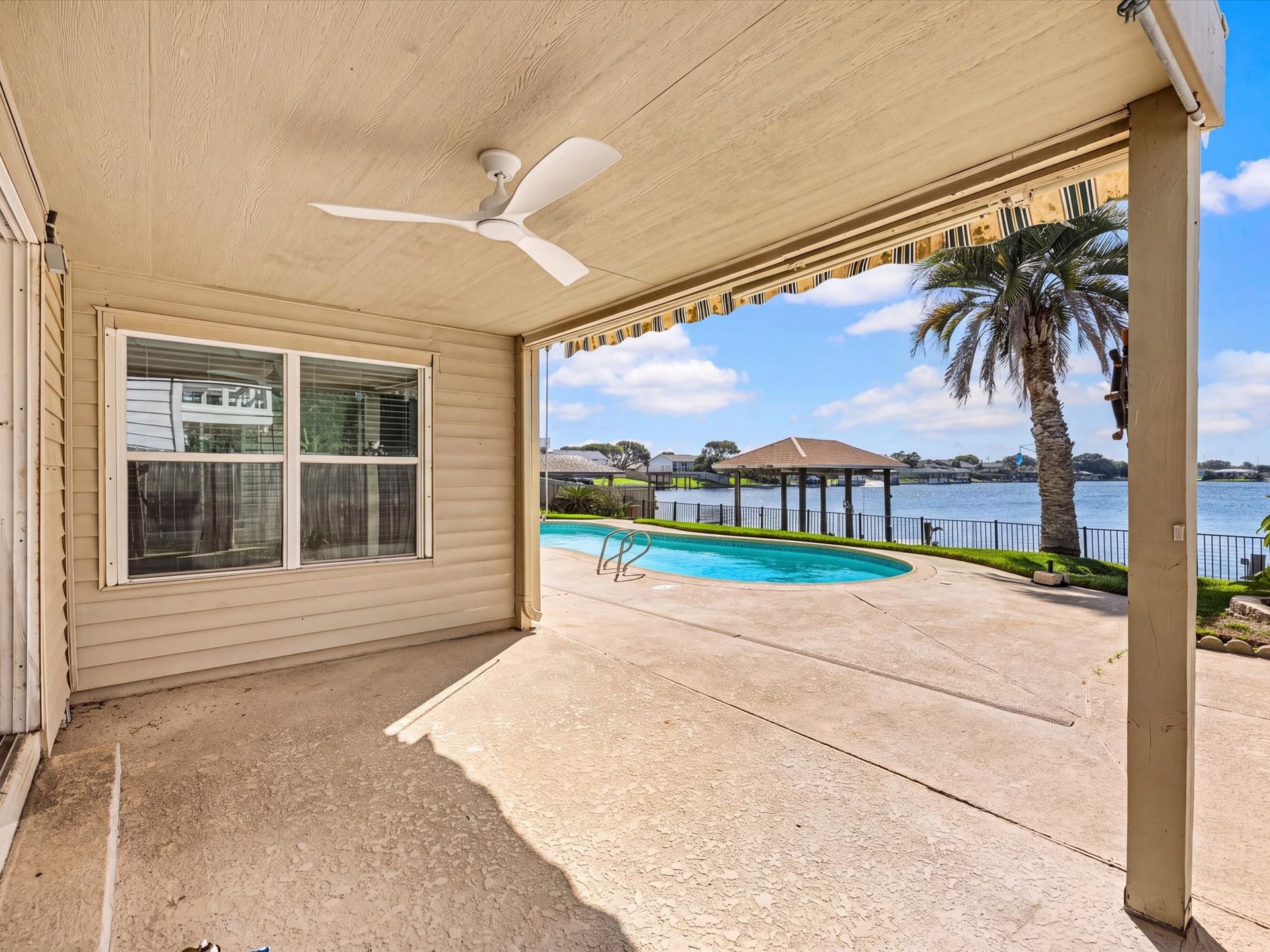 3013 Beluche Drive, Galveston, TX 77551 3013 Beluche Drive, Galveston, TX 77551