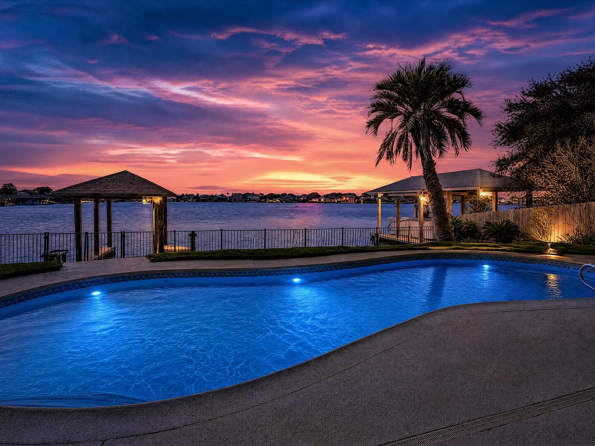 3013 Beluche Drive, Galveston, TX 77551 3013 Beluche Drive, Galveston, TX 77551