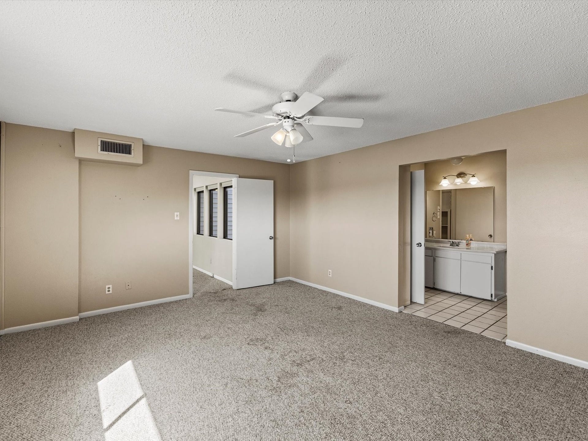 3013 Beluche Drive, Galveston, TX 77551 3013 Beluche Drive, Galveston, TX 77551