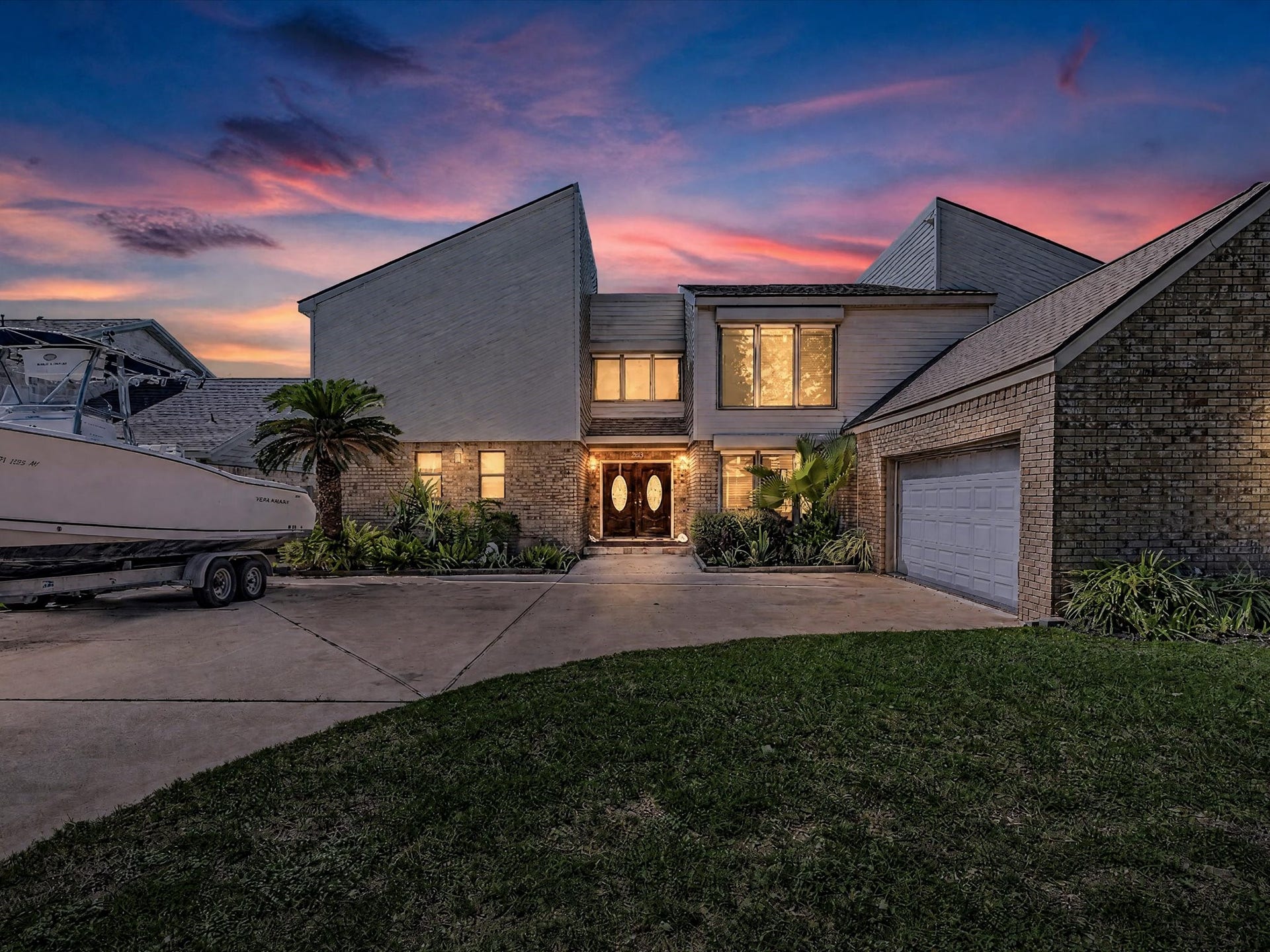 3013 Beluche Drive, Galveston, TX 77551 3013 Beluche Drive, Galveston, TX 77551