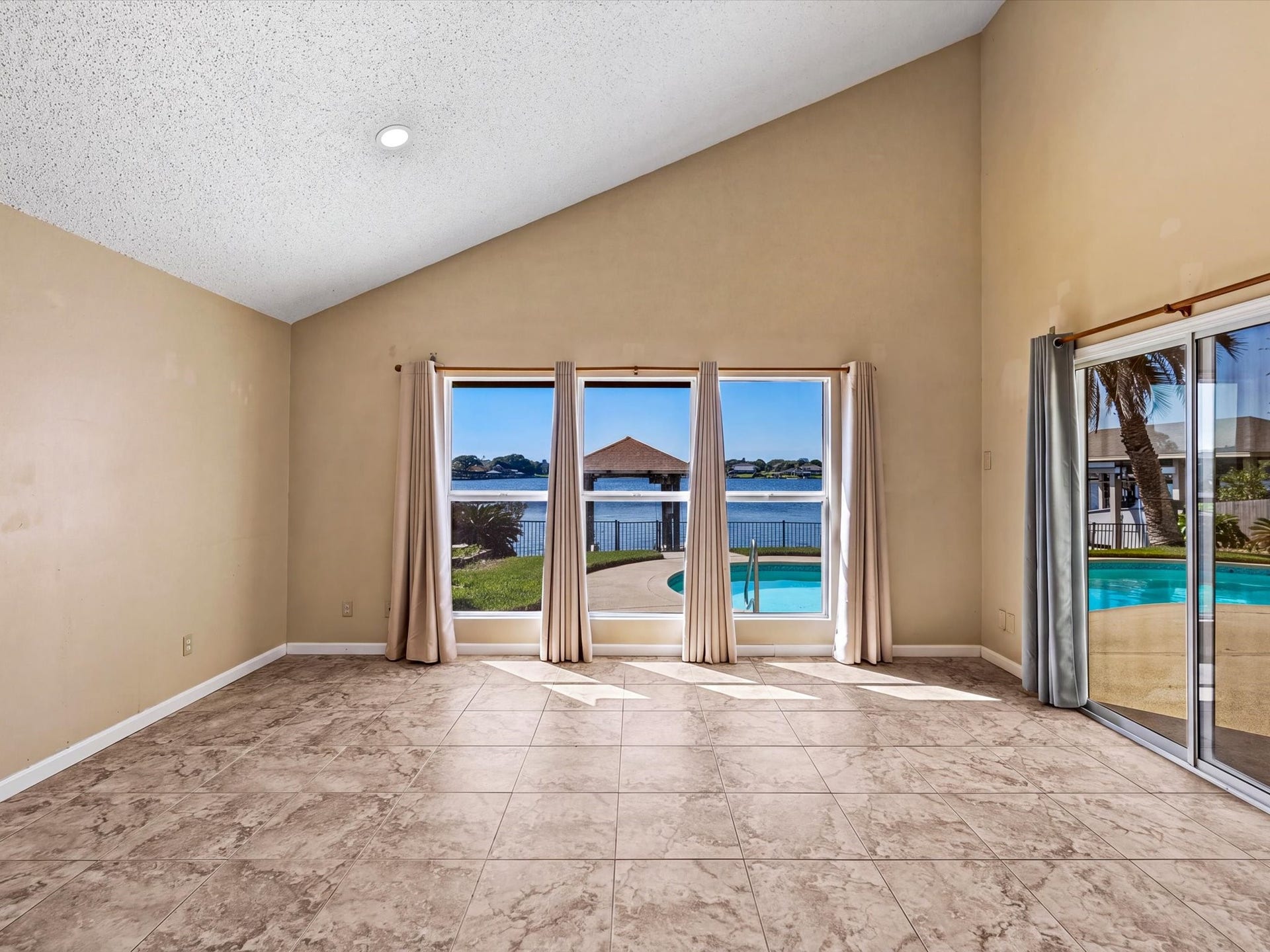 3013 Beluche Drive, Galveston, TX 77551 3013 Beluche Drive, Galveston, TX 77551