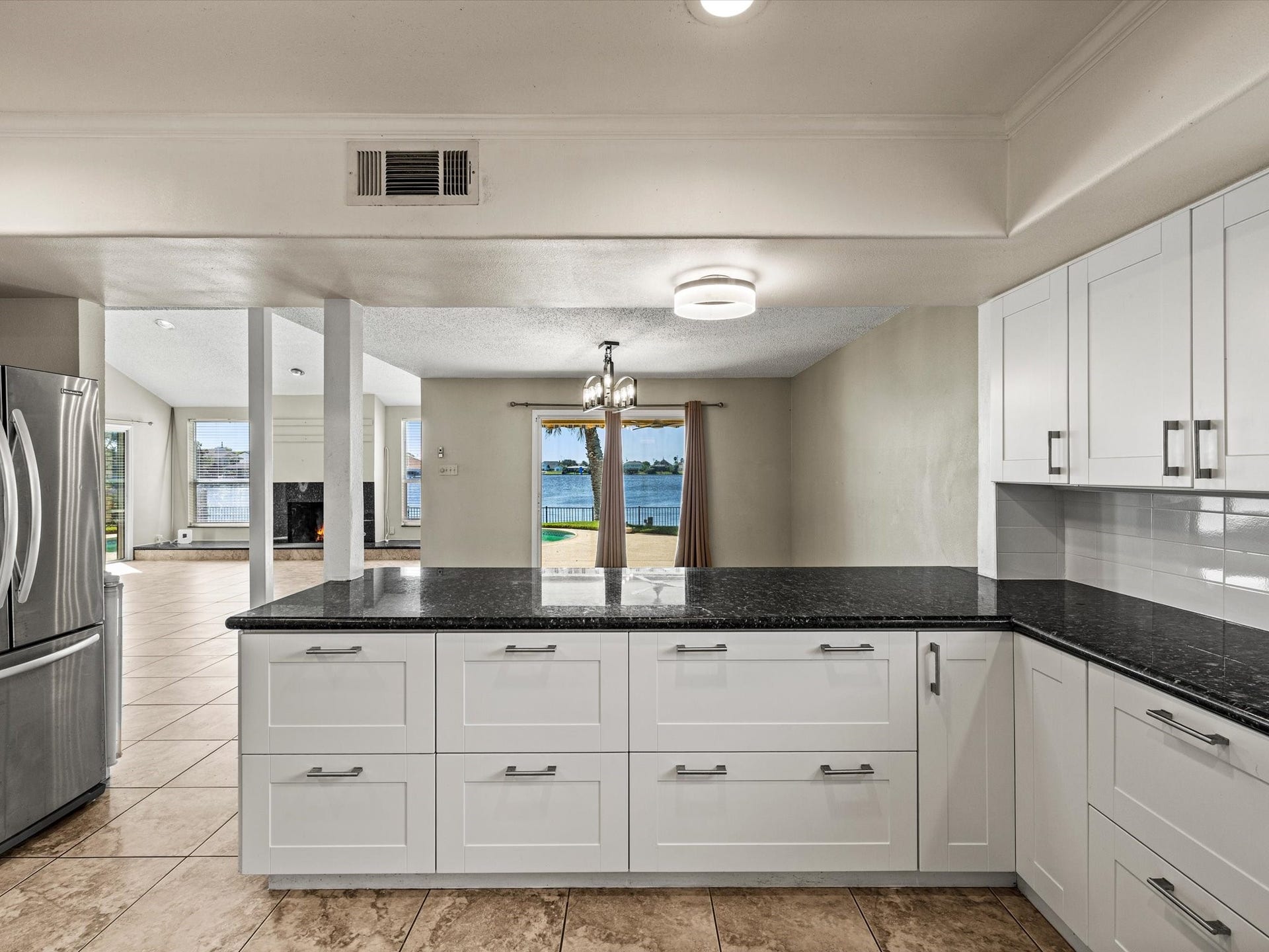 3013 Beluche Drive, Galveston, TX 77551 3013 Beluche Drive, Galveston, TX 77551