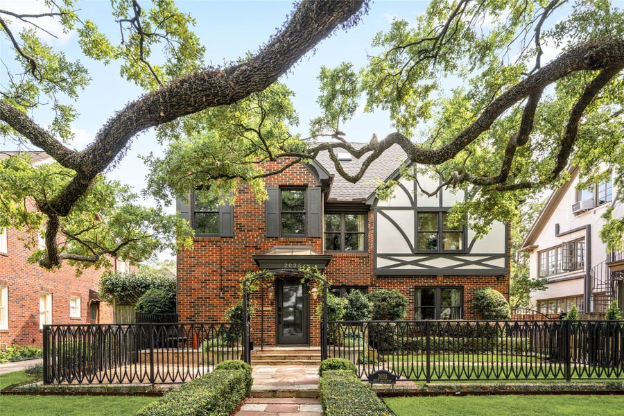 Property photo for 2035 South Boulevard, Houston, TX